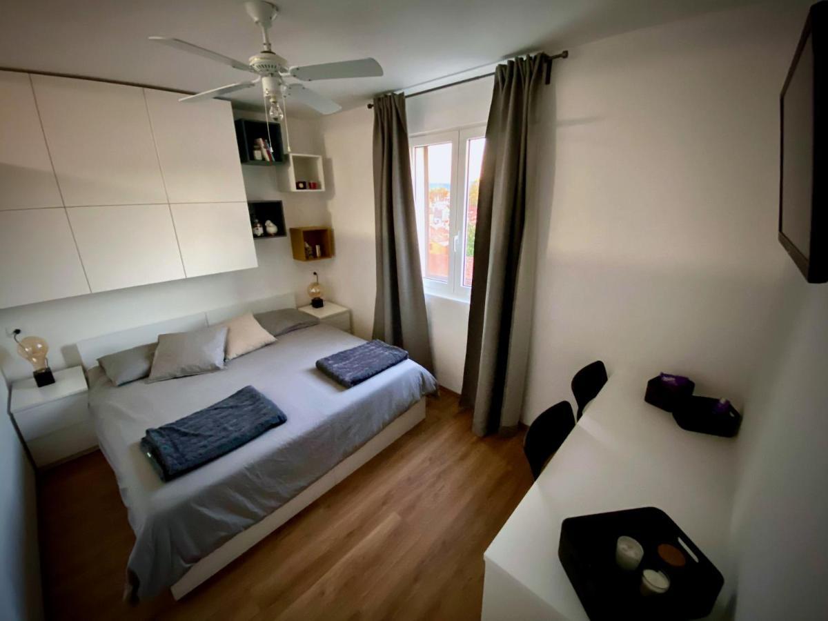 Postcard Koper Apartment Exterior foto